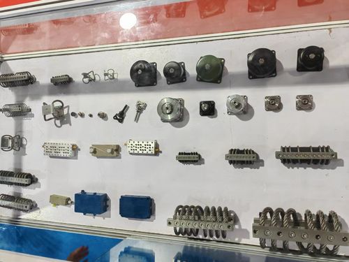 Dernières nouvelles de l'entreprise Xi'an Hoan Micro-ondes Co., Ltd est apparu à l'Exposition internationale de fabrication d'équipements de Chine occidentale 2023 pour démontrer la force de l'innovation de l'industrie
