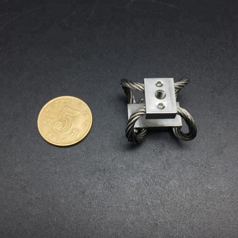Exquise caméra de photographie aérienne stabilisateur de cardan hélicoptère drone protection contre les vibrations GR3-30D-A câble compact