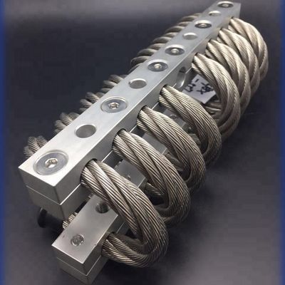 Un bon prix. Amortisseur de vibrations par câble de pompe à eau pour les rails d'équipements lourds en ligne