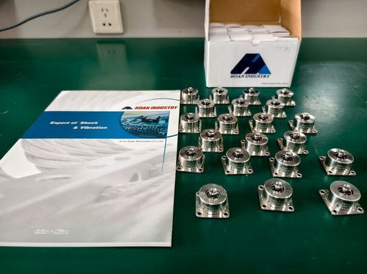 Un bon prix. Nouveau produit 2025 Printemps Isolateur JMZ-TK-4A avec 58mm de largeur hors tout et 0,25 pouce de déflexion pour équipement de précision en ligne